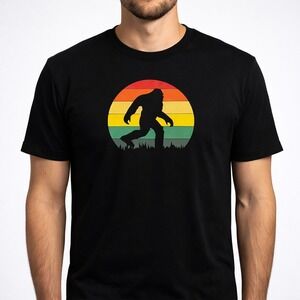 Gildan Retro Bigfoot Sunset Graphic T Shirt Black Heavy Cotton Size L